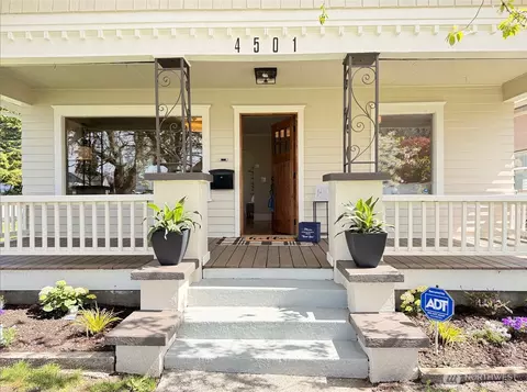 4501 Pacific Ave, Tacoma, WA 98418