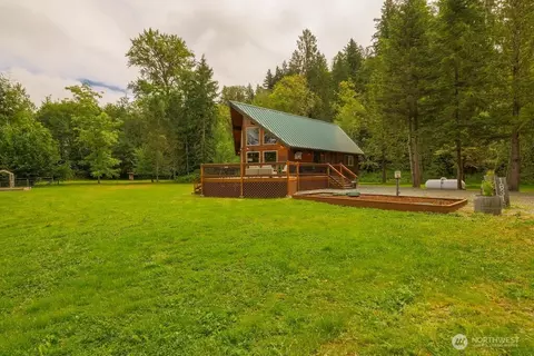 Exterior - 18315 Pioneer Way E, Orting, WA 98360 photo 1 of 11