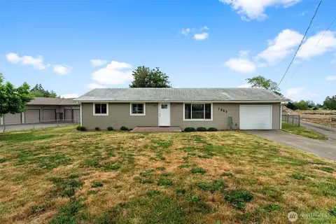 1637 SE Salmonberry Rd, Port Orchard, WA 98366