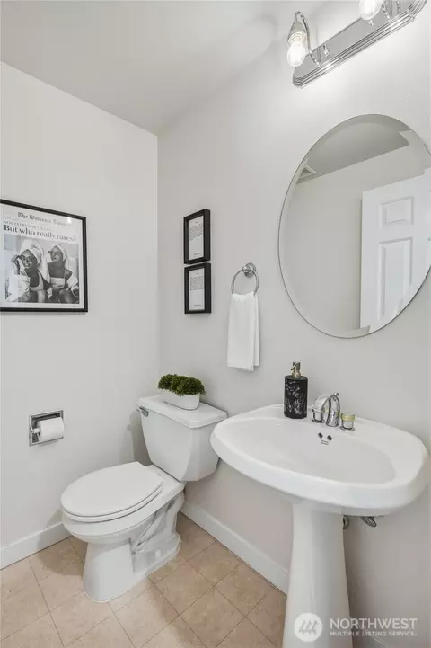 Bath - 16227 119th Pl NE, Bothell, WA 98011 photo 1 of 3