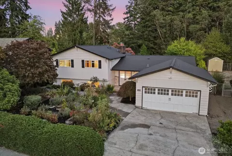 1438 159th Ave SE, Bellevue, WA 98008