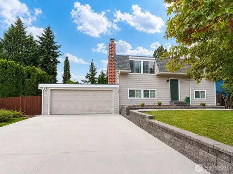 6132 59th St NE, Marysville, WA 98270