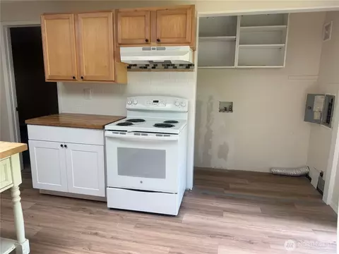 9618 Holly Dr, Everett, WA 98204 photo 17