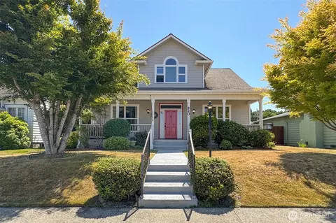 220 W 13th St, Port Angeles, WA 98362