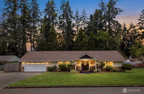 6106 Hillcrest Dr SW, Lakewood, WA 98499
