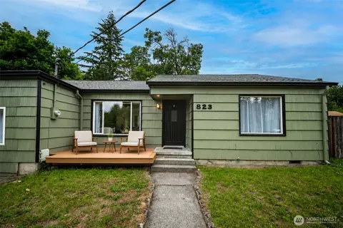 823 Bethel St NE, Olympia, WA 98506