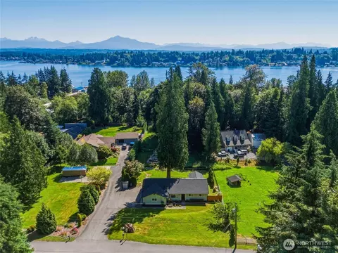129 103rd Ave SE, Lake Stevens, WA 98258