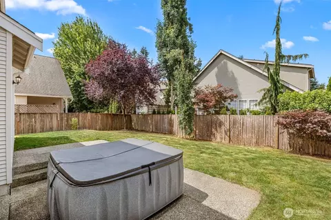 Exterior - 3927 138th St SE, Mill Creek, WA 98012 photo 3 of 4