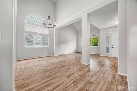 Living - 3927 138th St SE, Mill Creek, WA 98012 photo 4 of 6