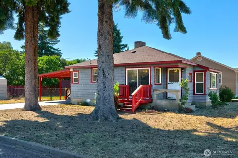 25 Shafer Ave, Naches, WA 98937