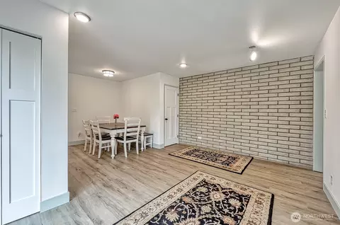 Dining - 2875 Tom Rd, Everson, WA 98247 photo 2 of 2