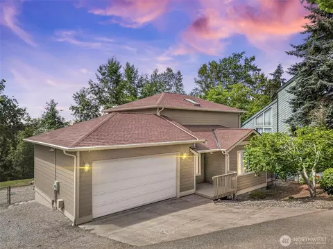 4381 Harborview Dr, Blaine, WA 98230