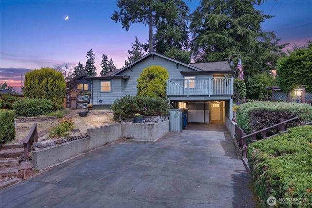 840 Crest Ave, Kent, WA 98030