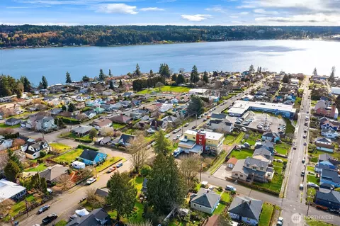 View/Area - 2401 E 16th St, Bremerton, WA 98310 photo 5 of 5