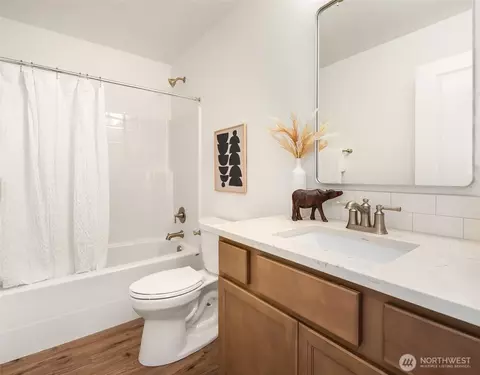 Bath - 2401 E 16th St, Bremerton, WA 98310 photo 4 of 6
