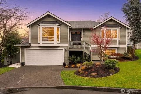 6304 110th Ave NE, Kirkland, WA 98033