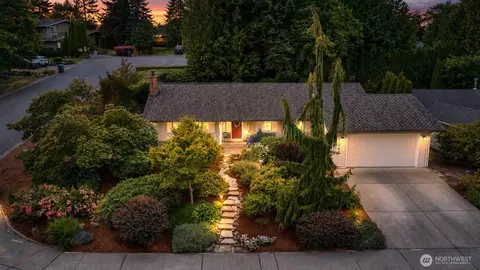 15041 SE Fairwood Blvd, Renton, WA 98058