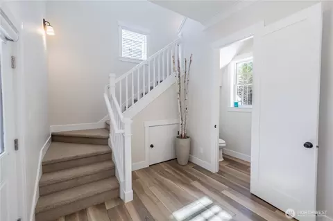 Entry Way - 441 E Compass St, Pacific Beach, WA 98571 photo 1 of 3