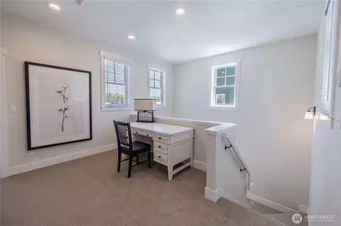 Entry Way - 441 E Compass St, Pacific Beach, WA 98571 photo 2 of 3