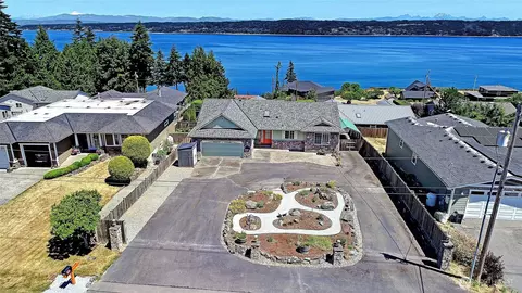 2891 Viewmont Pl, Camano Island, WA 98282