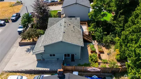 View/Area - 1127 204th Pl SE, Bothell, WA 98012 photo 1 of 2