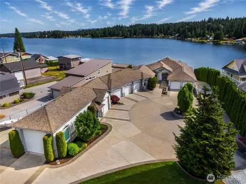 14505 W Lake Goodwin Rd, Stanwood, WA 98292