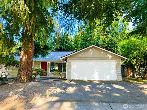 14037 108th Ave NE, Kirkland, WA 98034
