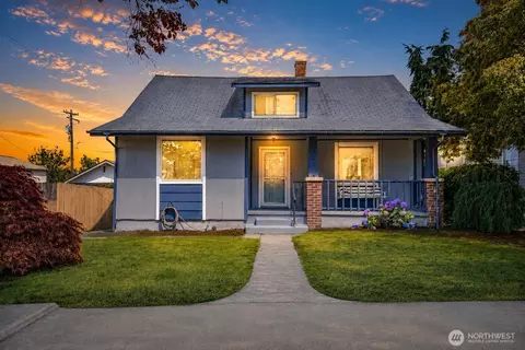 1823 S Adams St, Tacoma, WA 98405