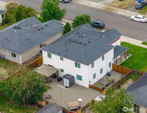 View/Area - 1313 Daffodil Ave NE, Orting, WA 98360 photo 1 of 2