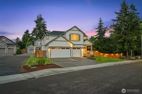 704 26th Avenue Ct, Milton, WA 98354