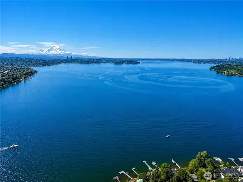 11324 83rd Pl NE, Kirkland, WA 98034