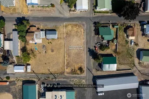 202 W Kelso Ave, Electric City, WA 99123