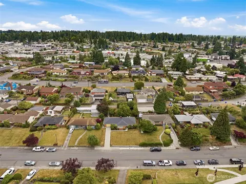 View/Area - 4832 Rucker Ave, Everett, WA 98203 photo 3 of 6