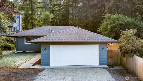 3595 NW Boundary Trl, Bremerton, WA 98312
