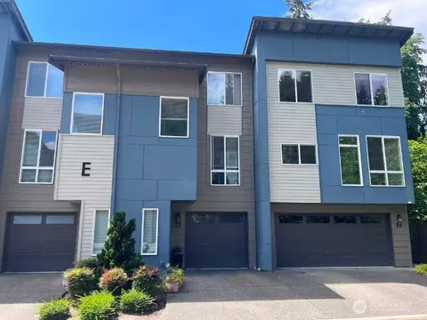 16201 Meadow Rd #E4, Lynnwood, WA 98087