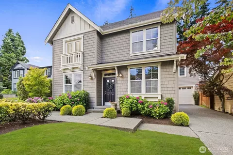 533 3rd Ave S, Kirkland, WA 98033