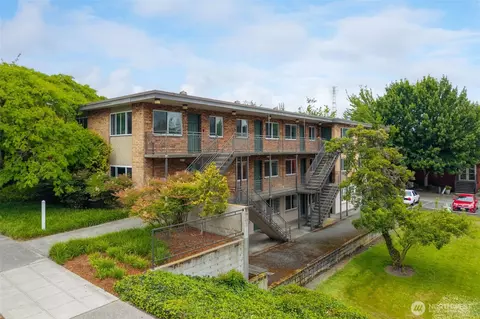 34 W Cremona St, Seattle, WA 98119