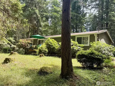 11618 Breaker Way, Anderson Island, WA 98303