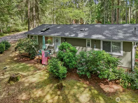 11618 Breaker Way, Anderson Island, WA 98303