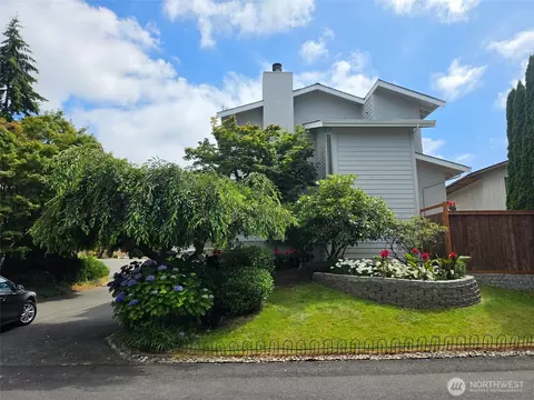 9120 Park Rd, Edmonds, WA 98026