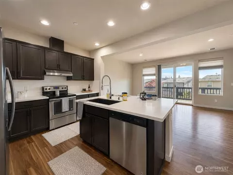 Kitchen - 7911 19th Dr SE, Everett, WA 98203 photo 3 of 3