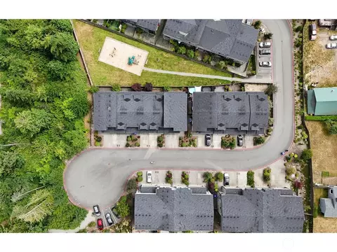 View/Area - 7911 19th Dr SE, Everett, WA 98203 photo 1 of 2
