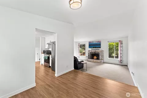 Living - 21502 38th Ave E, Spanaway, WA 98387 photo 5 of 8