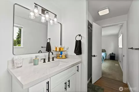 Bath - 21502 38th Ave E, Spanaway, WA 98387 photo 1 of 3