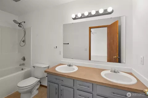 Bath - 212 Mazza St NE, Orting, WA 98360 photo 1 of 3