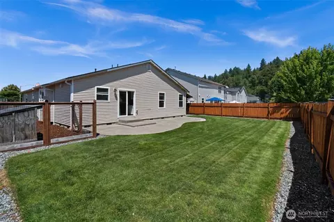 Exterior - 212 Mazza St NE, Orting, WA 98360 photo 3 of 5