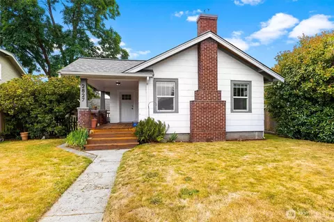 2827 Walnut St, Bellingham, WA 98225