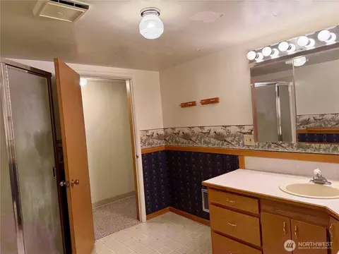 511 E 2nd Ave, Odessa, WA 99159 photo 32