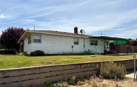 511 E 2nd Ave, Odessa, WA 99159 photo 37