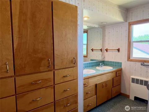 511 E 2nd Ave, Odessa, WA 99159 photo 24